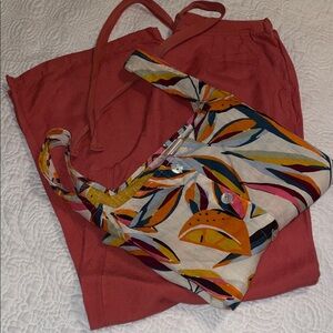C&C California Multicolor Linen Top. A New Day Linen Blend Draw String Pants.